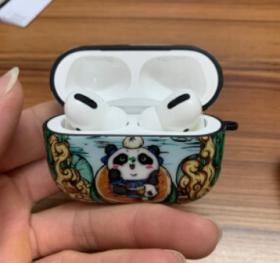 苹果AirPods Pro测评，性价比尚可，略有瑕疵